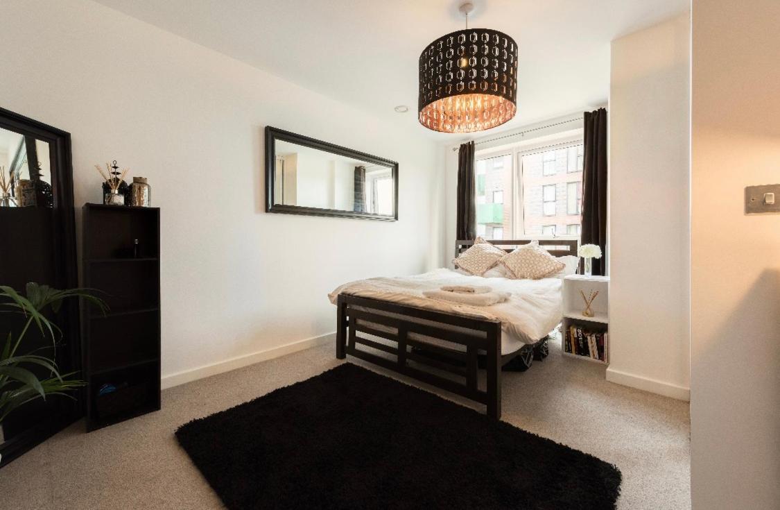 Lovely 2 Bed Apartment 15Mins From Bond St London Exteriör bild