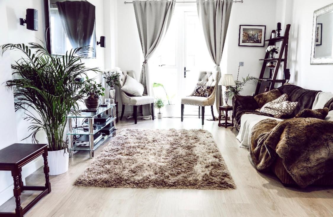 Lovely 2 Bed Apartment 15Mins From Bond St London Exteriör bild