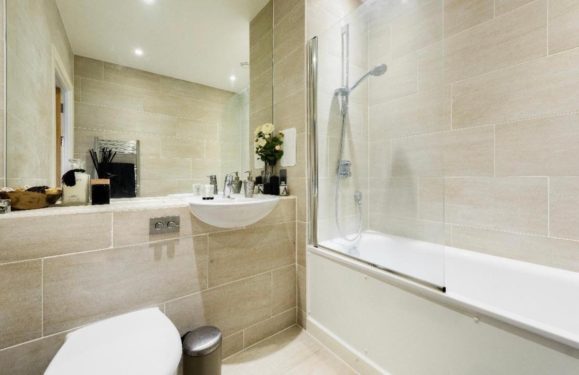 Lovely 2 Bed Apartment 15Mins From Bond St London Exteriör bild