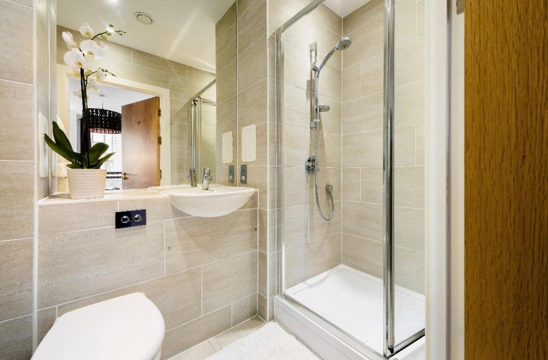 Lovely 2 Bed Apartment 15Mins From Bond St London Exteriör bild